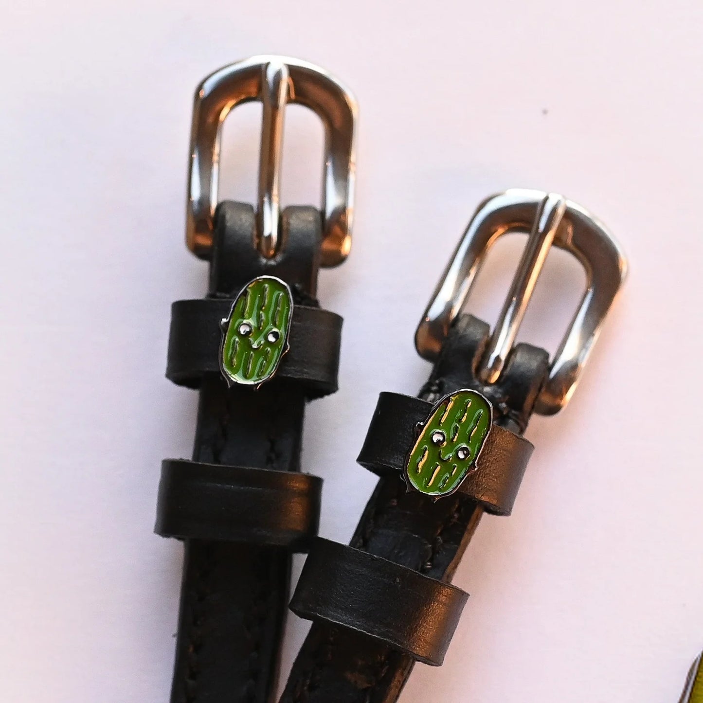 Spur Straps - Pickles