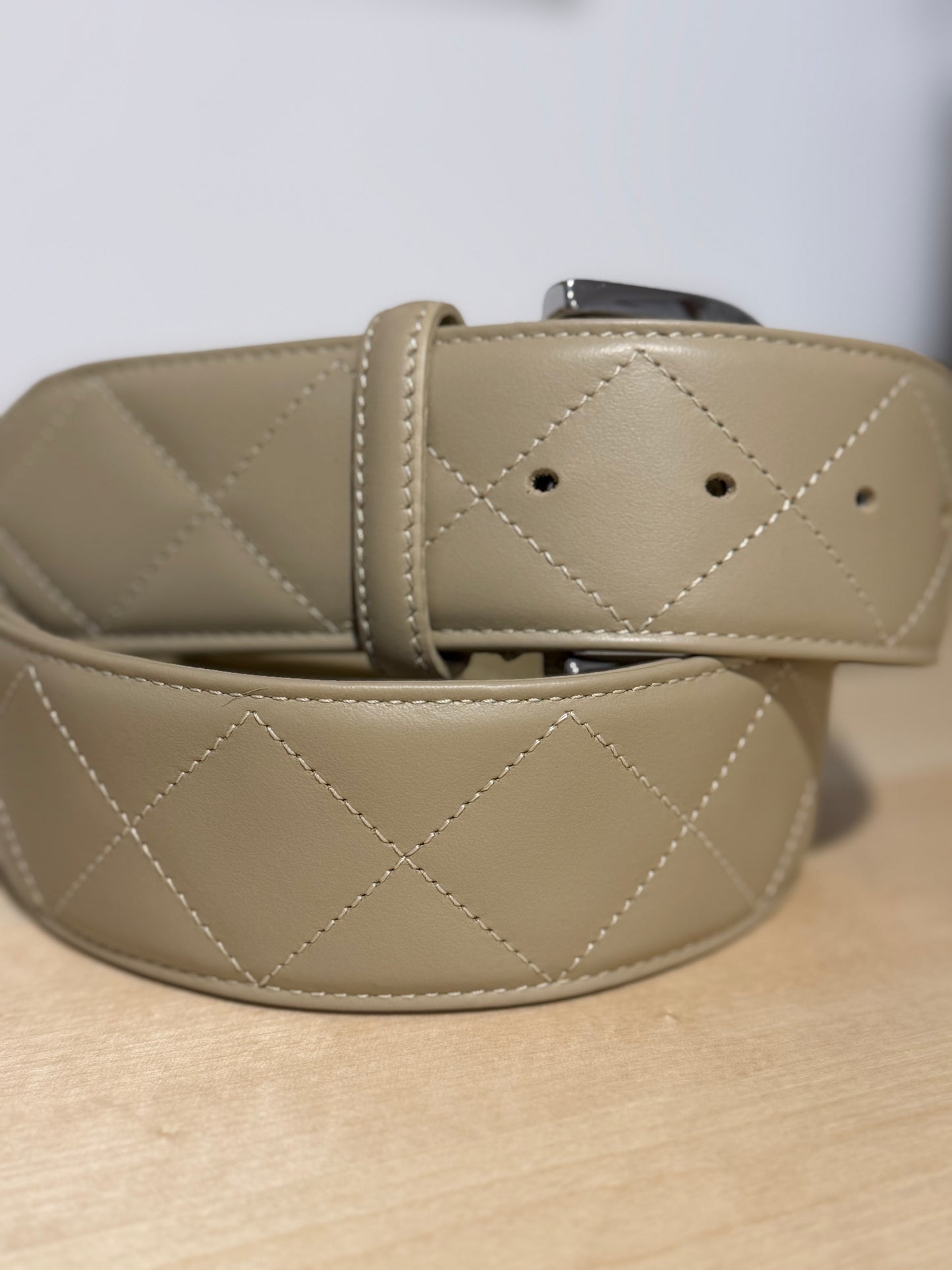 Ts -  Leather Belt