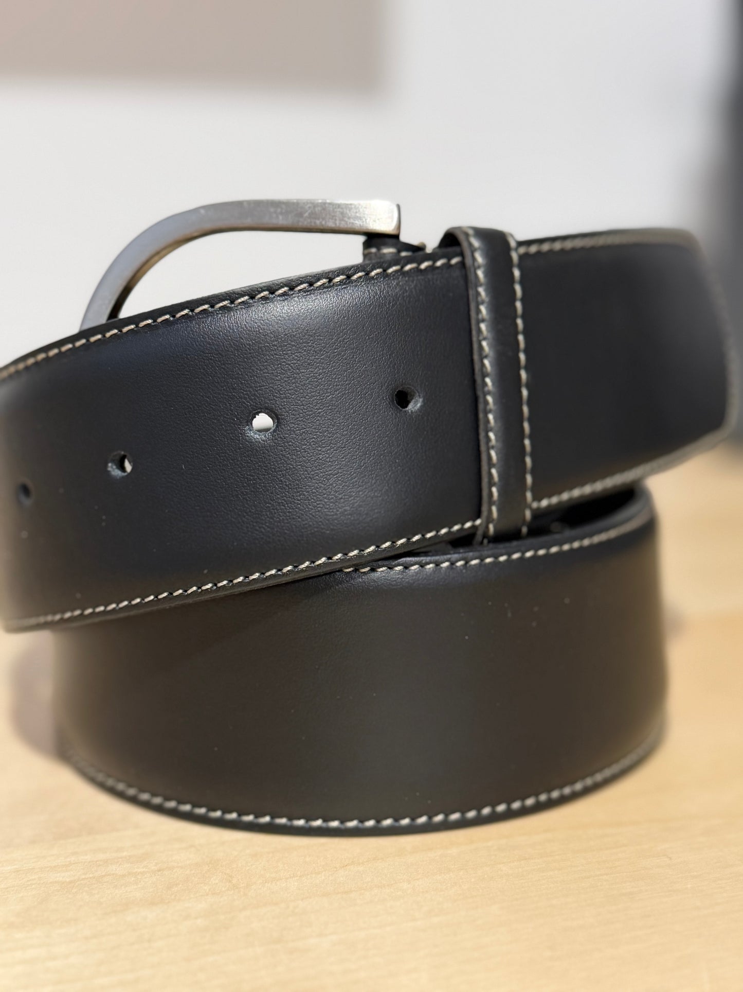 Ts -  Leather Belt