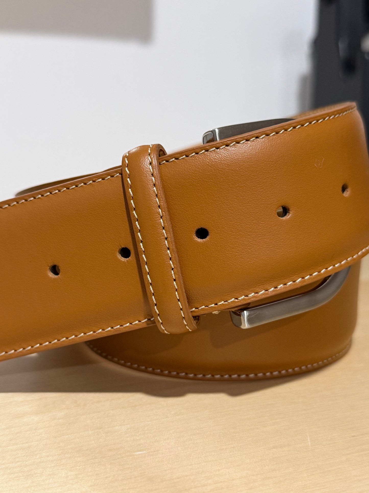 Ts -  Leather Belt