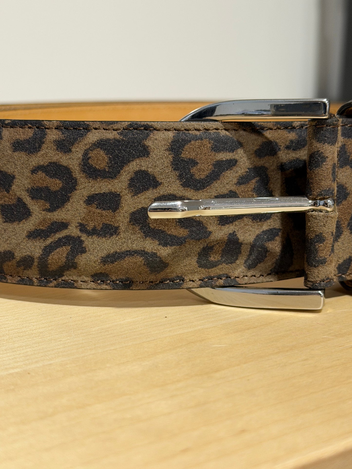 Ts -  Leather Belt