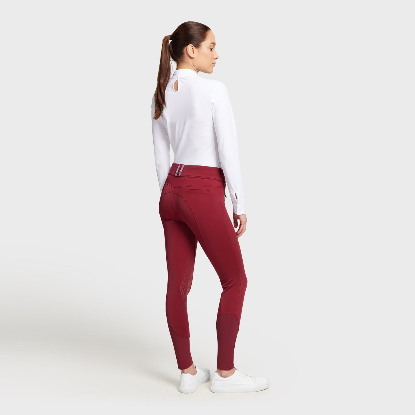 Margaux Winter - Burgundy
